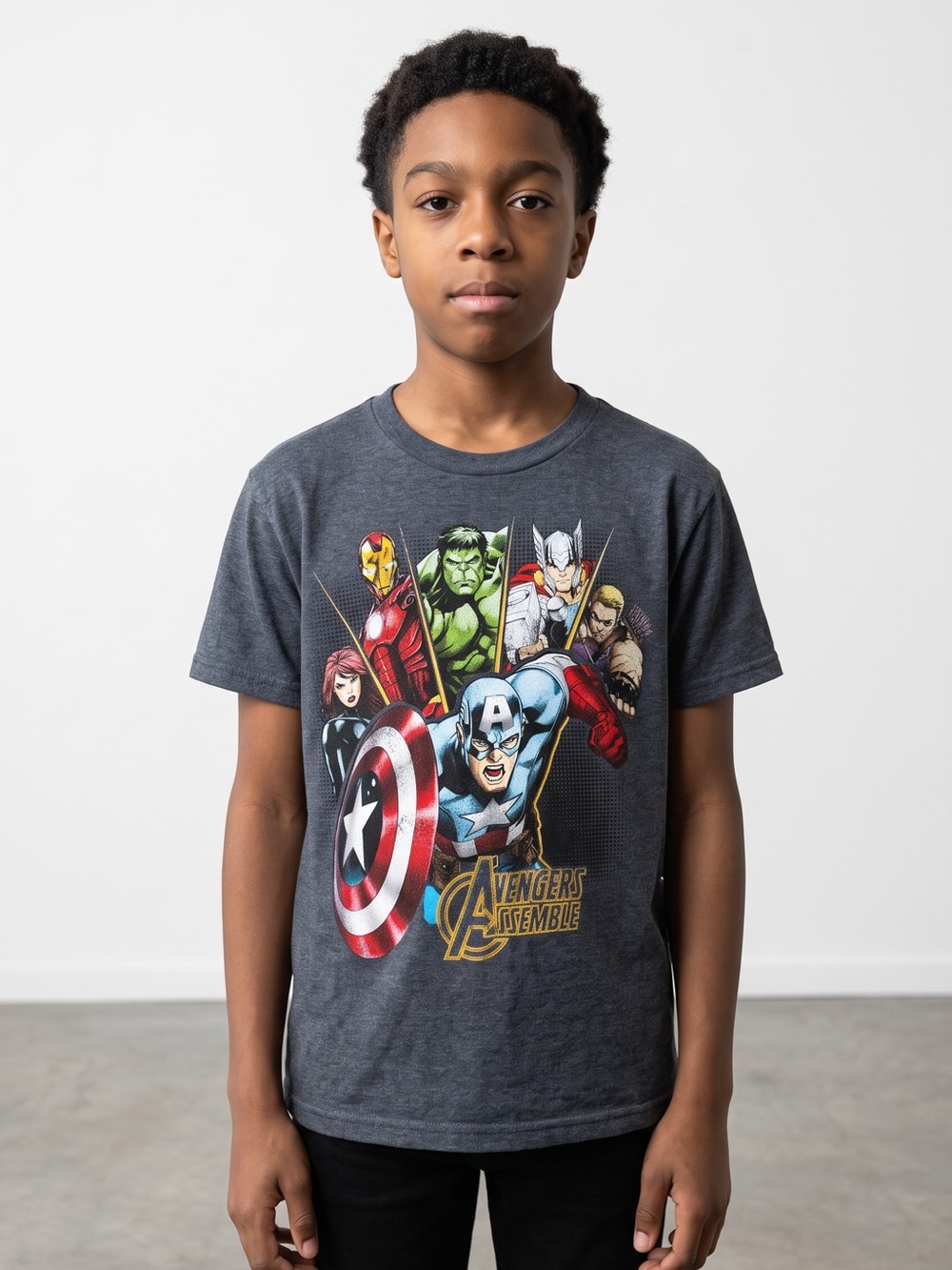 Marvel Avengers Assemble Graphic T-Shirt Charcoal Heather Gray Size Large